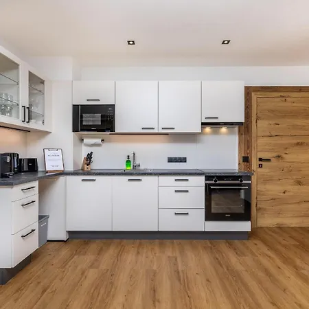 Haus Talblick * فلاخاو